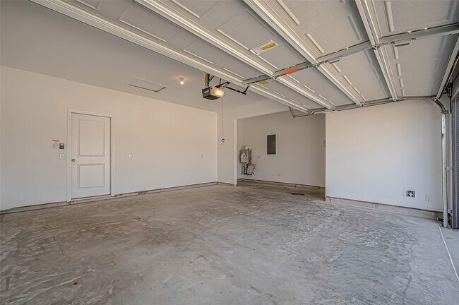 Building Photo - 7134 Glennwick Grv Ln