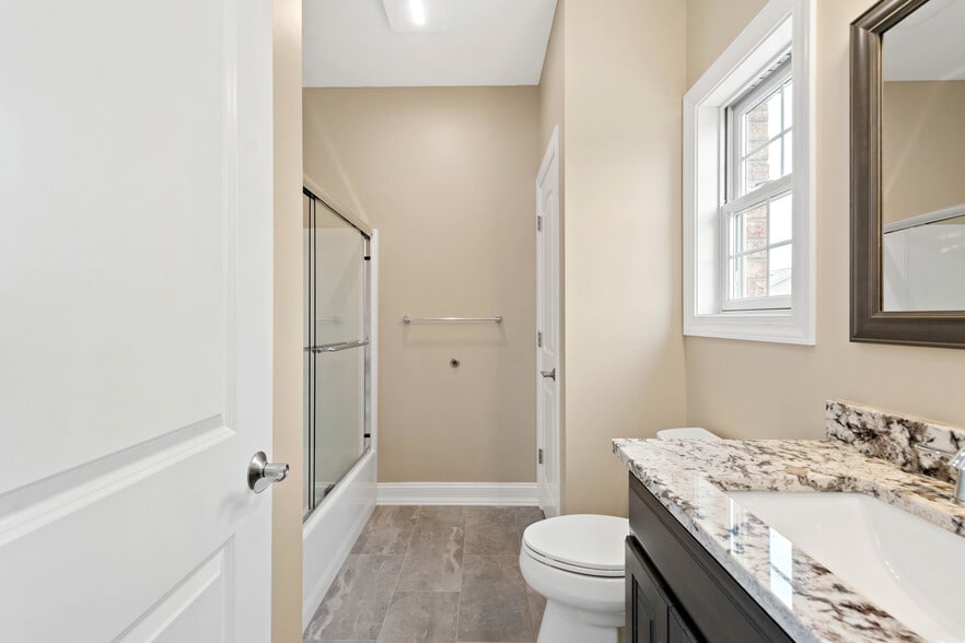 2nd Bath - 3410 Brodhead Rd