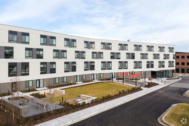 Building Photo - The Rochester