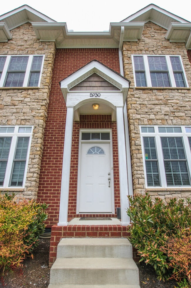 Building Photo - 5930 Obrien Ave