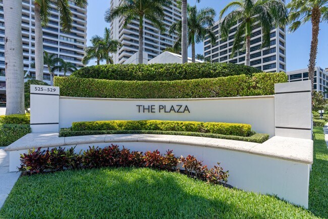 Building Photo - 529 S Flagler Dr
