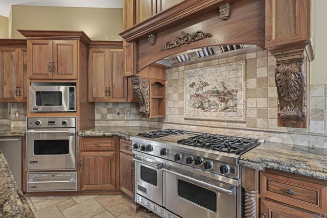 Building Photo - 431 Flores De Oro