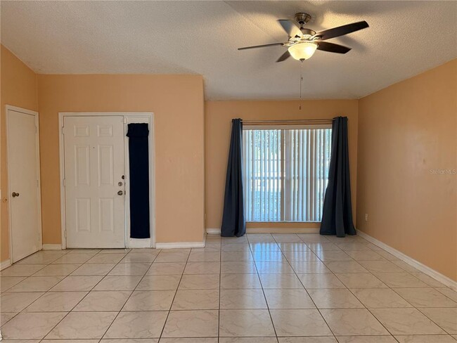 Building Photo - 4108 Oakberry Dr