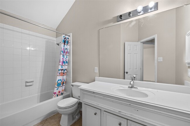 Building Photo - 12638 Riverhill Ct