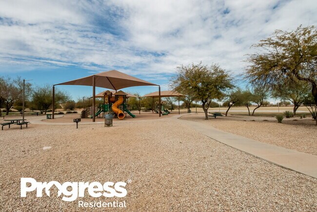 Building Photo - 2377 E San Manuel Rd