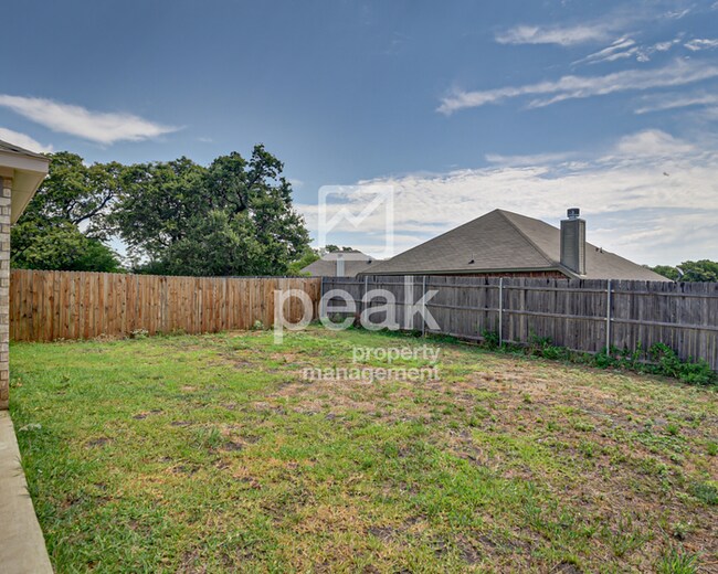 Building Photo - $1950! 3Bed/2Bath home in Fort Worth!