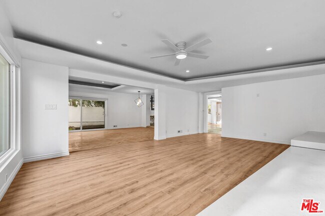 Building Photo - 1801 Buckingham Rd