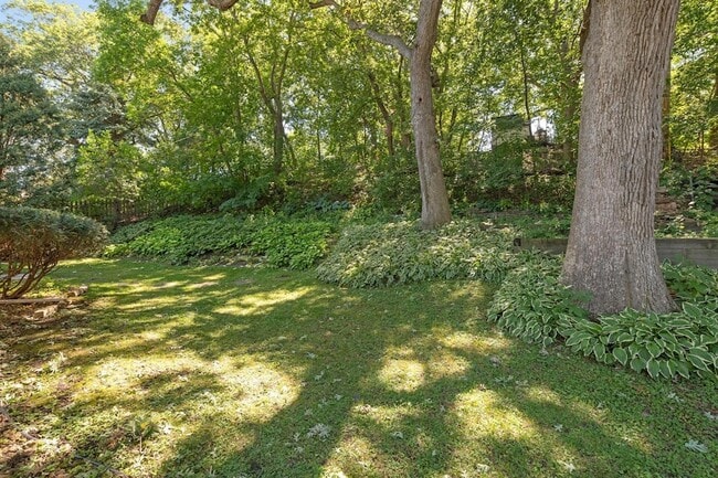 Building Photo - 4509 Laguna Dr