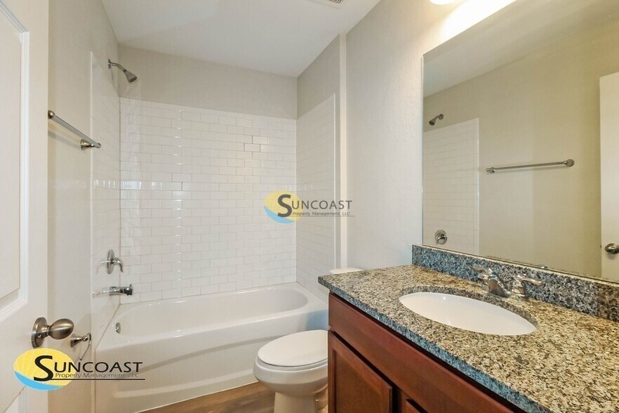 Building Photo - 9033 N Travis Dr