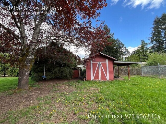 Building Photo - 10950 SE Kathy Ln