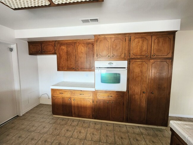 Building Photo - Unique Home in the Sky Harbor area!