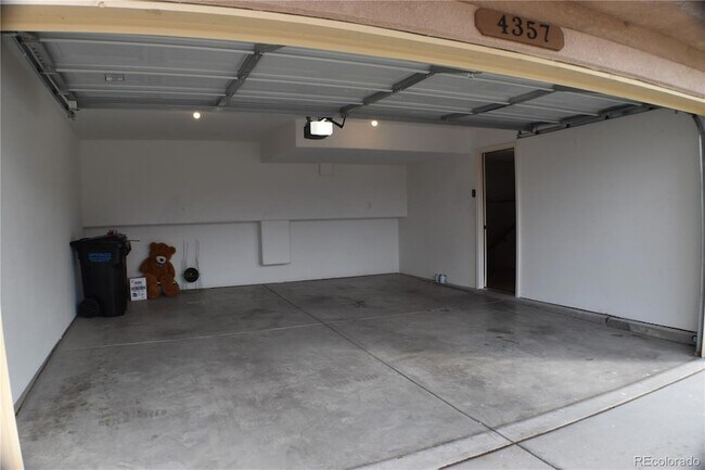 Building Photo - 4357 High Mountain Point