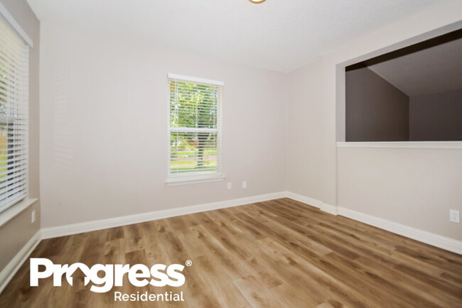 Building Photo - 6277 Cascade Cir
