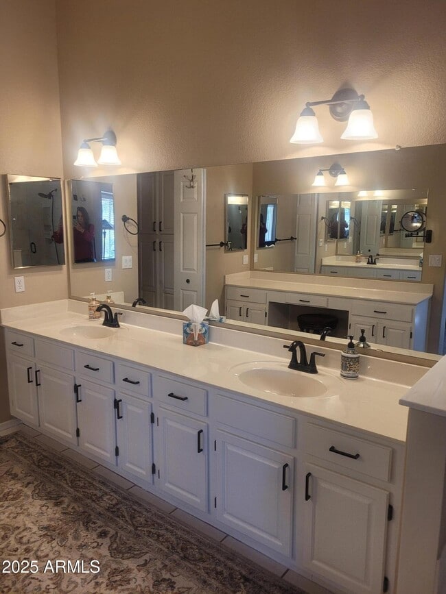 Building Photo - 14575 W Morning Star Trail