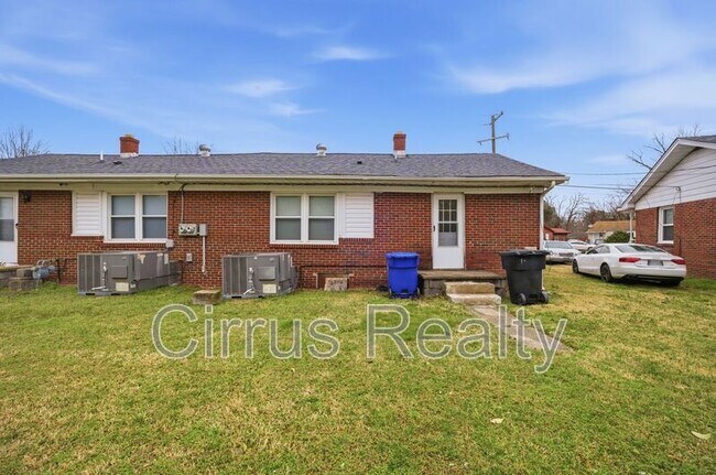 Building Photo - 1 Shelby St