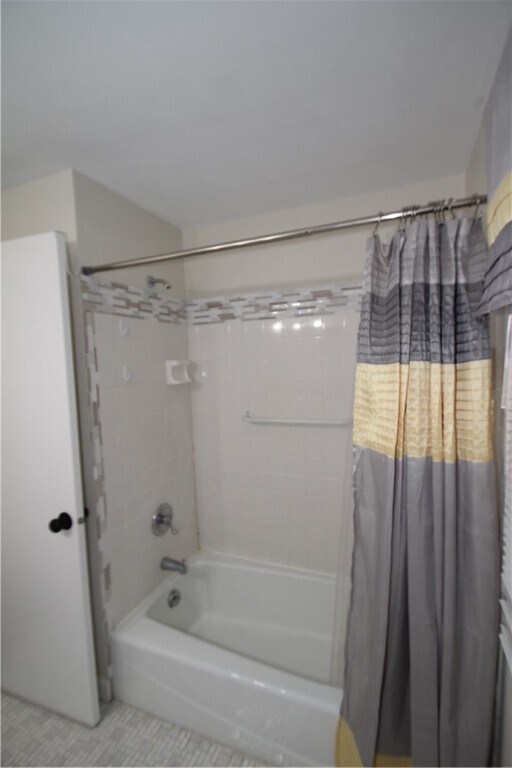 Building Photo - 34 Bright Oaks Dr