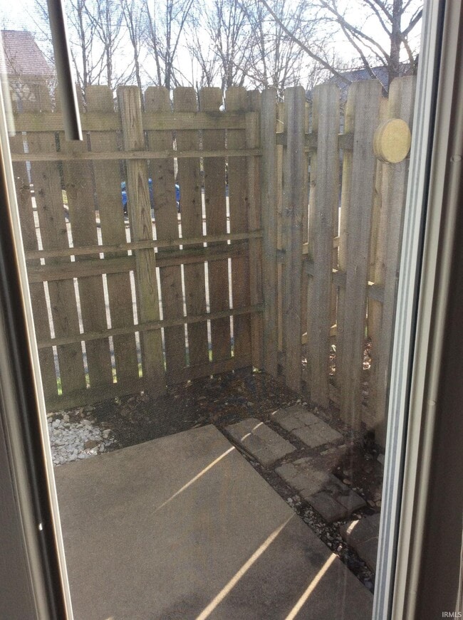 Building Photo - 795 E Sherwood Hills Dr