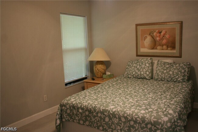 Building Photo - 15472 Admiralty Cir