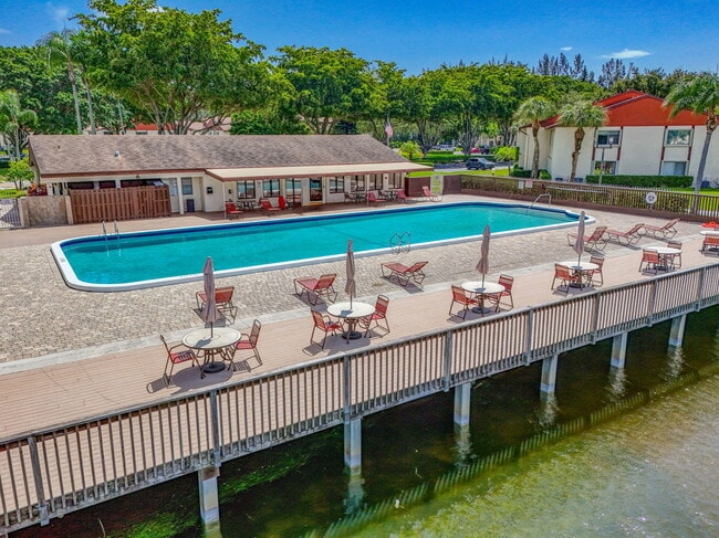 Building Photo - 4934 Sable Pine Cir