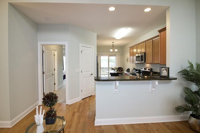 Building Photo - 45 Cypress Cir