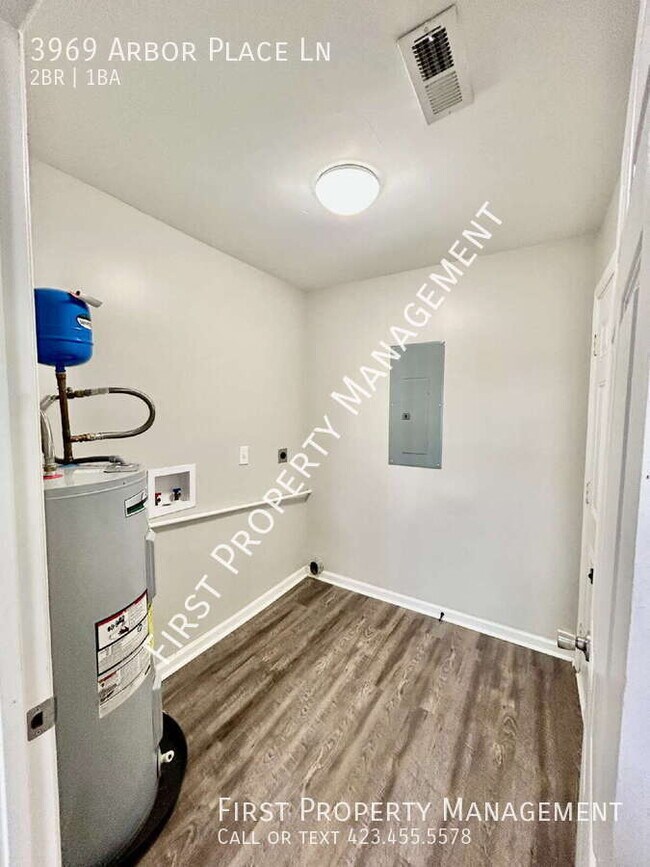 Building Photo - 3969 Arbor Pl Ln