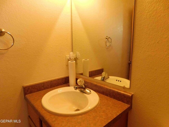 Building Photo - 3313 Tierra Espada Dr