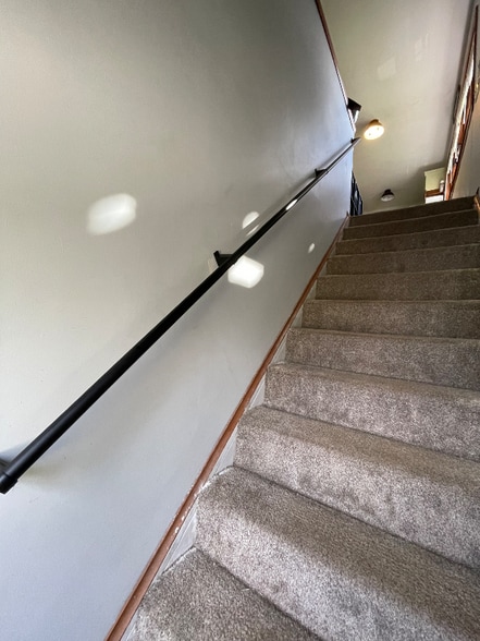 Building Photo - 53 Hortons Rd