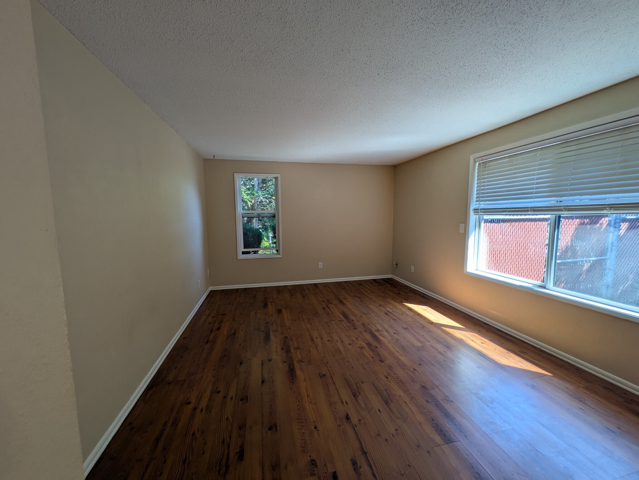 Building Photo - 4525 SE 30th Ave