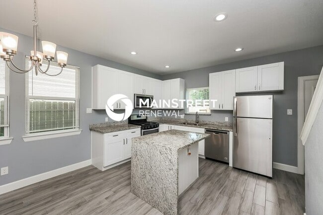 Building Photo - 3 Bedroom Pet-Friendly Home in HOUSTON, TX with Main Street Renewal