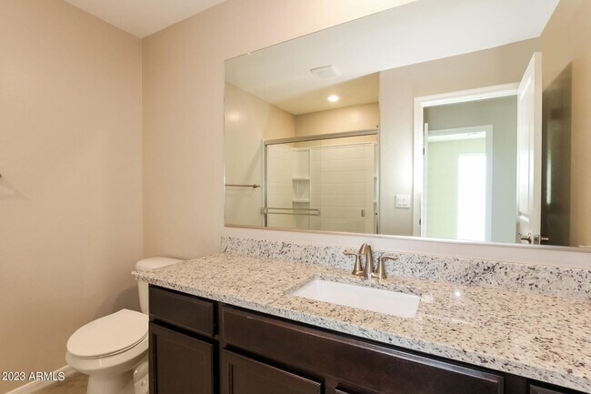 Building Photo - 3939 S 82nd Dr
