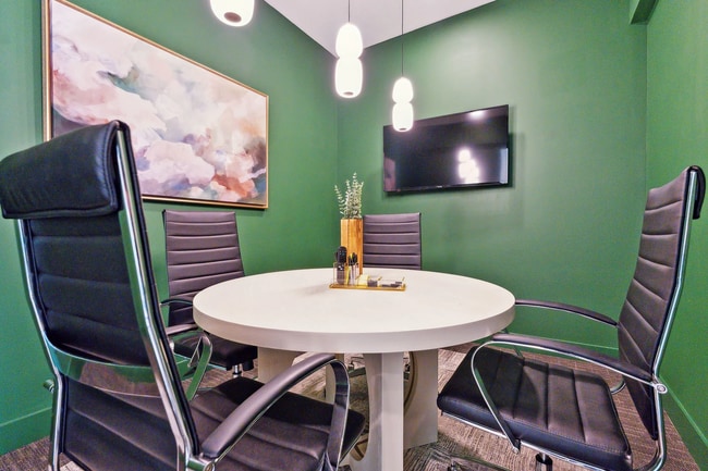 Building Photo - 4670 Merchants Park Cir