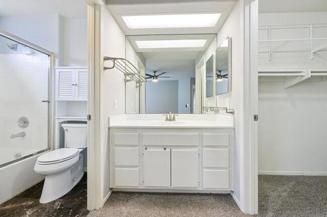 Building Photo - Remodeled 2BD Condo in the Heart of Old Poway