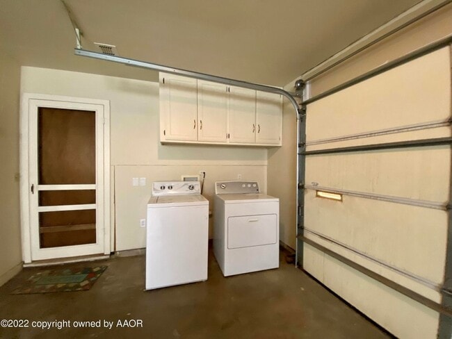 Building Photo - 4109 Tucson Dr