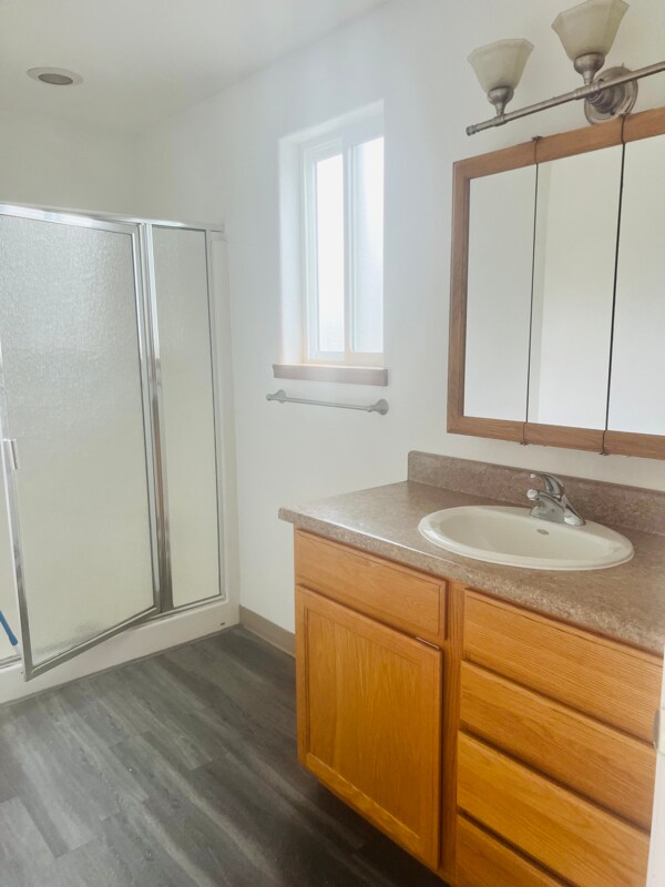 Building Photo - 2112 Hamilton Ave