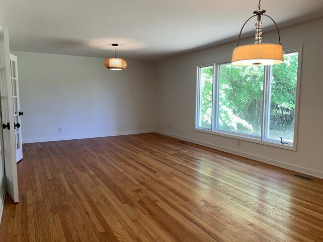 Building Photo - 2897 Wagener Rd