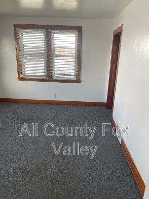 Building Photo - 7331 W 60th Pl