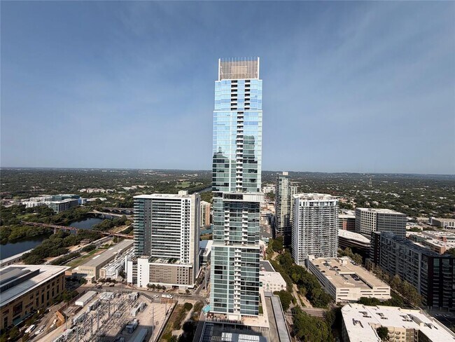 Building Photo - 360 Nueces St