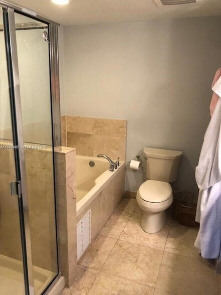 Building Photo - 101 Sidonia Ave