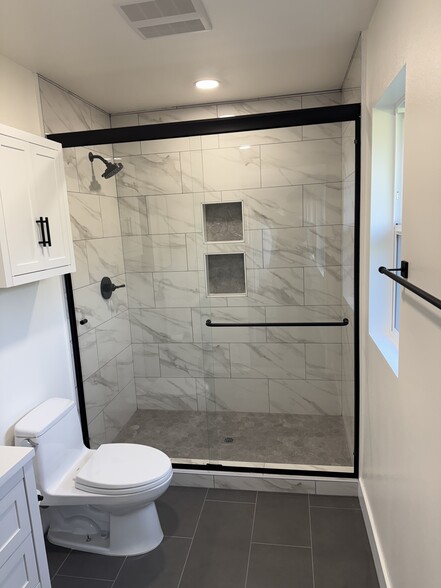 Building Photo - 2525 Sirius St