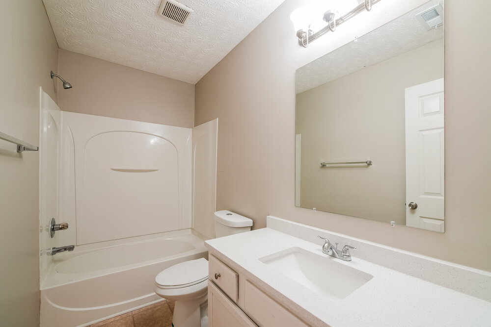 Building Photo - 5246 Kirk Dr