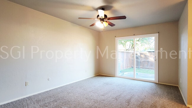 Building Photo - 13607 Flagstone Ln