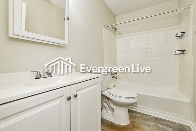 Building Photo - 4302 Vincent St