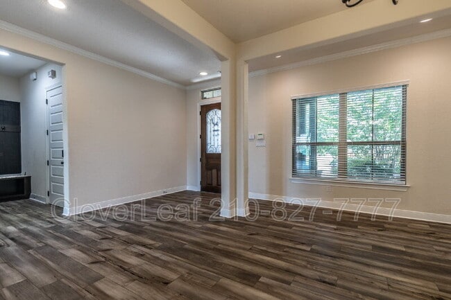 Building Photo - 908 Sussex Cove