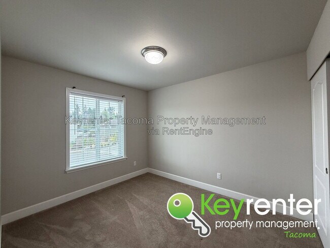 Building Photo - 5901 Alaska Ct