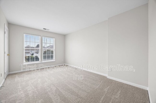 Building Photo - 616 Bayou Cir