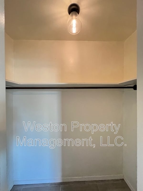 Building Photo - 6032 Northwest Expy