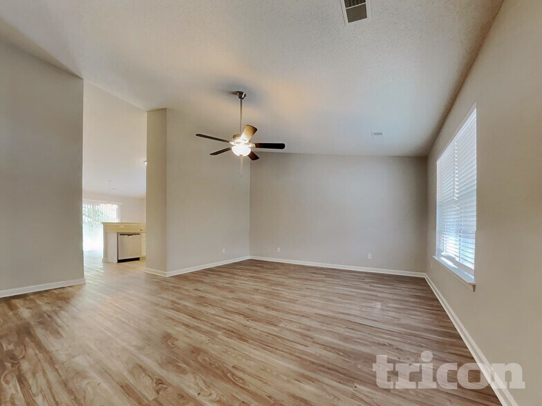 Building Photo - 116 Star Hill Ln