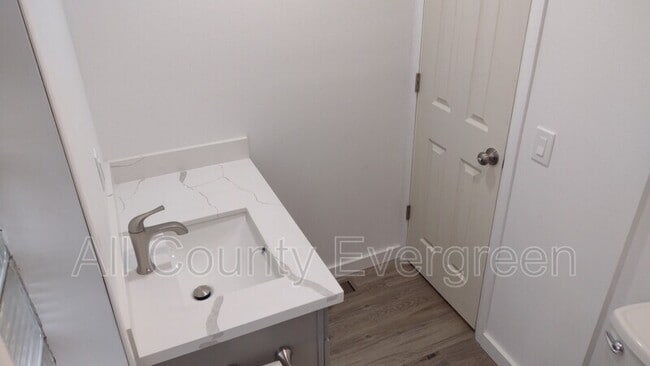 Building Photo - 17224 SE Wax Rd