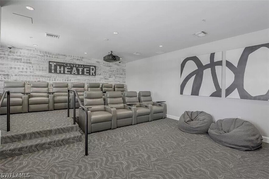 Building Photo - 1111 Central Ave