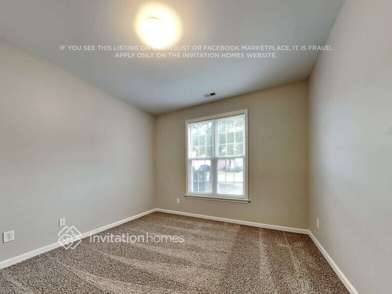 Building Photo - 170 Plott Hound Dr